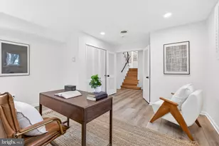 6813 Winterberry Ln, Bethesda, MD 20817 - Photo 29