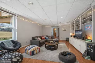 9208 Orchard Brook Dr, Potomac, MD 20854 - Photo 29