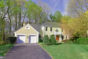 2 Royal Dominion Ct, Bethesda, MD 20817 - Photo 1