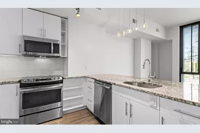 8300 Wisconsin Avenue #1B-1-931, Bethesda, MD 20814 - Photo 131