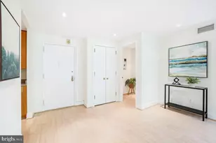 5225 Pooks Hill Rd, Bethesda, MD 20814 - Photo 11