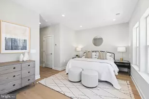 10302 Grosvenor Pl, Rockville, MD 20852 - Photo 23