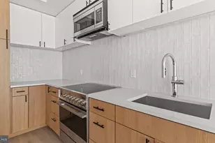 10511 Strathmore Hall St, North Bethesda, MD 20852 - Photo 7