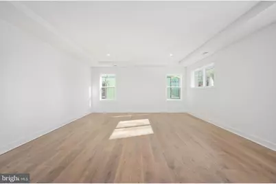 7026 Renita Lane, Bethesda, MD 20817 - Photo 9