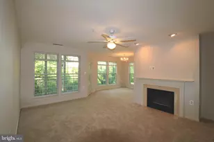12000 Amber Ridge Cir, Germantown, MD 20876 - Photo 5