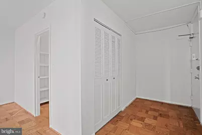 4242 E West #605, Chevy Chase, MD 20815 - Photo 3