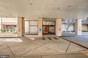 4515 Willard Ave, Chevy Chase, MD 20815 - Photo 7