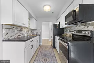 20172 Locustdale Dr, Germantown, MD 20876 - Photo 11