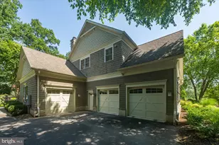 9414 Thrush Ln, Potomac, MD 20854 - Photo 47