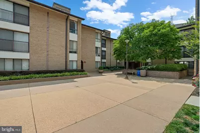 12 Monroe Street #12-201, Rockville, MD 20850 - Photo 27