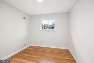 9804 N Inglemere Dr, Bethesda, MD 20817 - Photo 17