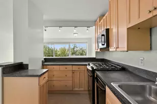 4515 Willard Ave, Chevy Chase, MD 20815 - Photo 21