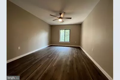 [Address not provided], Gaithersburg, MD 20879 - Photo 13