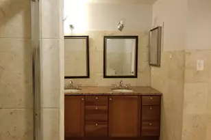 9918 E Derbyshire Ln, Bethesda, MD 20817 - Photo 25