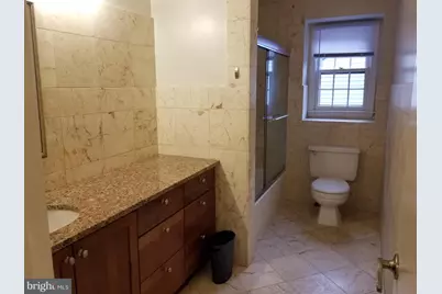 9918 E Derbyshire Lane, Bethesda, MD 20817 - Photo 19