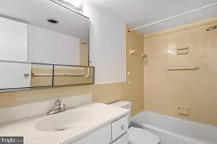 5101 River Rd, Bethesda, MD 20816 - Photo 9