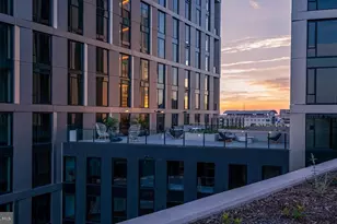 4710 Elm St, Bethesda, MD 20814 - Photo 27