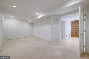 6710 Persimmon Tree Rd, Bethesda, MD 20817 - Photo 31