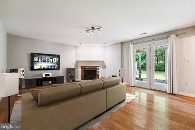 21 Sterling Court, Rockville, MD 20850 - Photo 25