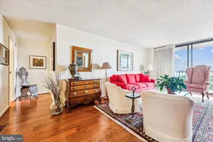 7420 Westlake Terrace, Bethesda, MD 20817 - Photo 5