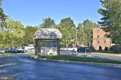 2101 Walsh View Terrace #17-103, Silver Spring, MD 20902 - Photo 3