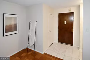 5225 Pooks Hill Rd, Bethesda, MD 20814 - Photo 5