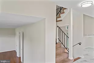 17004 Cashell Rd, Rockville, MD 20853 - Photo 31