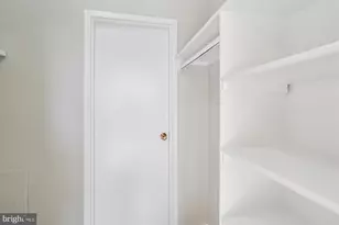 5225 Pooks Hill Rd, Bethesda, MD 20814 - Photo 19