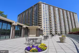 5225 Pooks Hill Rd, Bethesda, MD 20814 - Photo 35