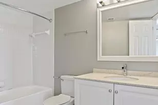 10101 Grosvenor Pl, Rockville, MD 20852 - Photo 11