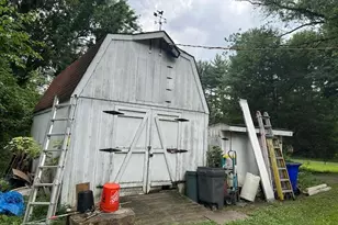 15701 Edwards Ferry Rd, Poolesville, MD 20837 - Photo 17