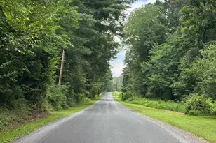 15701 Edwards Ferry Rd, Poolesville, MD 20837 - Photo 3