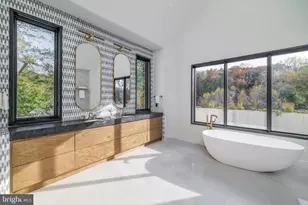 6605 Lybrook Ct, Bethesda, MD 20817 - Photo 33