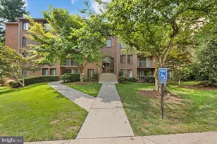 11305 Commonwealth Dr, Rockville, MD 20852 - Photo 43