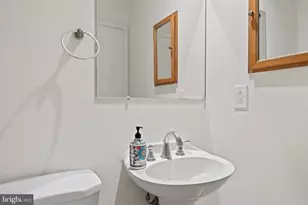 9 Coachlamp Ct, Silver Spring, MD 20906 - Photo 31