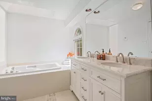 9 Coachlamp Ct, Silver Spring, MD 20906 - Photo 43