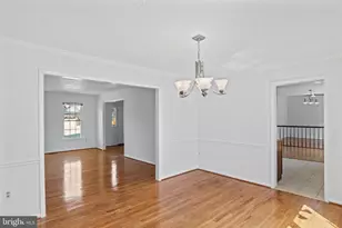 9 Coachlamp Ct, Silver Spring, MD 20906 - Photo 15