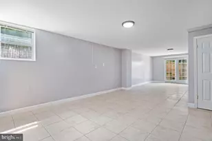 9 Coachlamp Ct, Silver Spring, MD 20906 - Photo 69