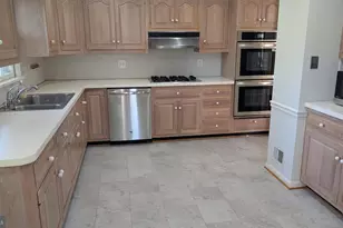 7063 Wolftree Ln, Rockville, MD 20852 - Photo 11