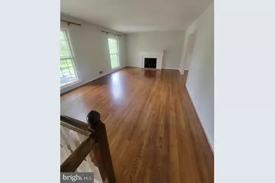 7063 Wolftree Lane, Rockville, MD 20852 - Photo 3