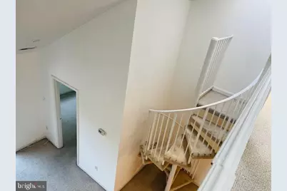 10010 Vanderbilt Circle #11-9, Rockville, MD 20850 - Photo 5