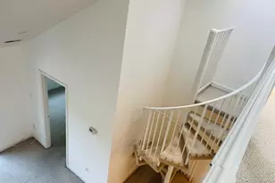 10010 Vanderbilt Cir, Rockville, MD 20850 - Photo 5