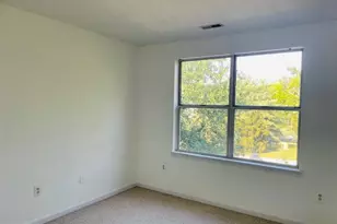 10010 Vanderbilt Cir, Rockville, MD 20850 - Photo 13