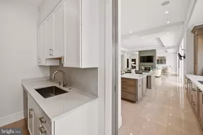 8880 Bradley Boulevard, Bethesda, MD 20817 - Photo 23