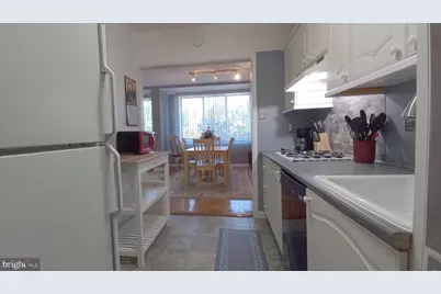 10401 Grosvenor Place #120, Rockville, MD 20852 - Photo 13