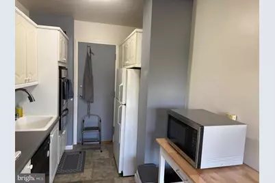 10401 Grosvenor Place #120, Rockville, MD 20852 - Photo 11