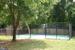 6408 81st St, Cabin John, MD 20818 - Photo 37