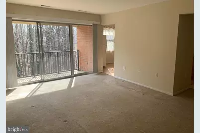 884 College Parkway #303, Rockville, MD 20850 - Photo 5