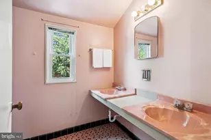 9507 Adelphi Rd, Silver Spring, MD 20903 - Photo 27