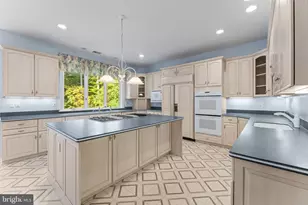 8709 Crider Brook Way, Potomac, MD 20854 - Photo 15